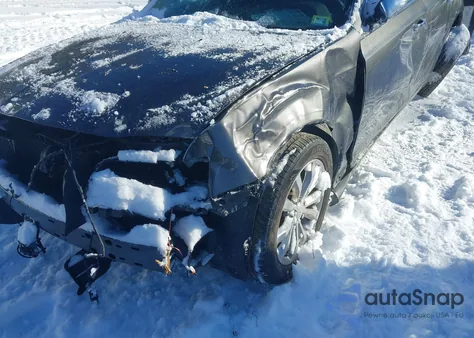 2018 Chrysler 300 Limited Awd z USA, uszkodzony, nr VIN 2C3CCAKG1JH268030